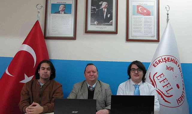 'Alternatif Enerji Kaynaklarının Verimli Kullanımı' konulu kimya projeleri ile Türkiye birincisi oldular