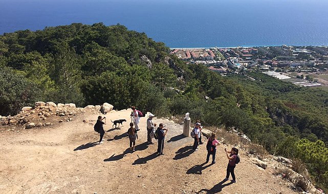 'Doğada Huzur Var' sloganıyla doğa yürüyüşü etkinlikleri