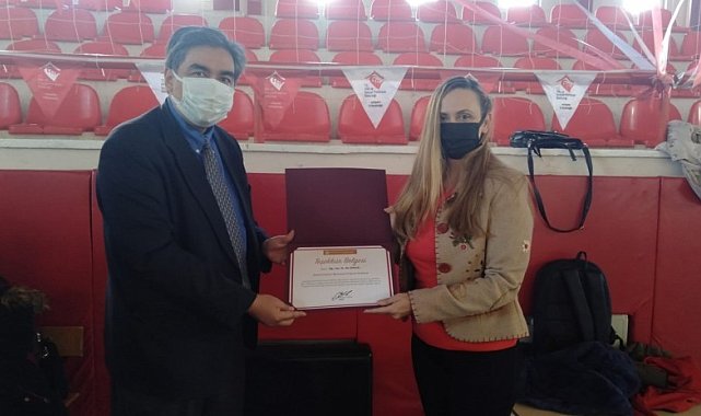 &#039;Oyunlarla İngilizce Öğreniyorum Programı&#039;nın katılım sertifikaları dağıtıldı