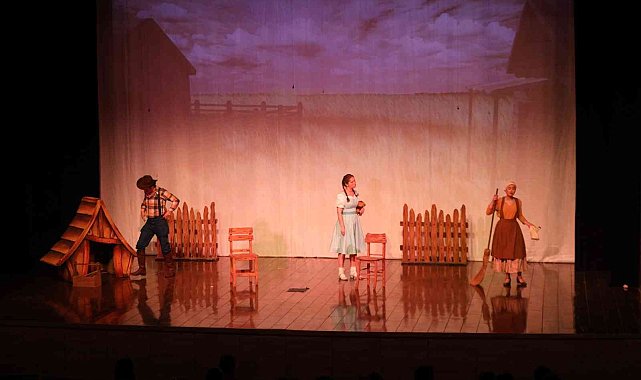 4. Uluslararası Gaziantep opera ve bale festivali minikleri ağırladı