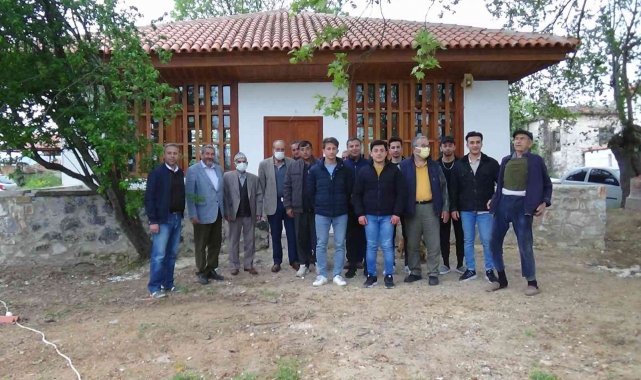 40 yıl sonra ilk Bayram namazı