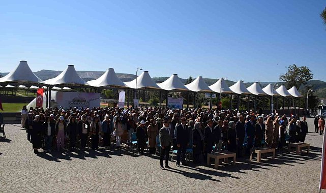 81 ilden 800 öğrenci Söğüt'te bir araya geldi