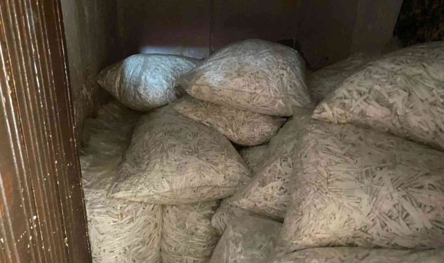 Adana'da 5 milyon 640 bin kaçak makaron ele geçirildi