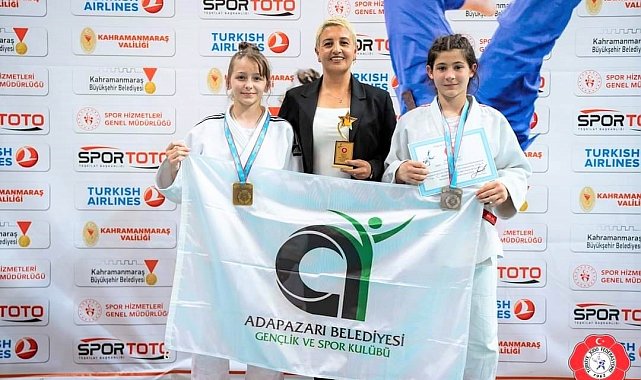 Adapazarı Belediyesi sporcularından bir şampiyonluk daha