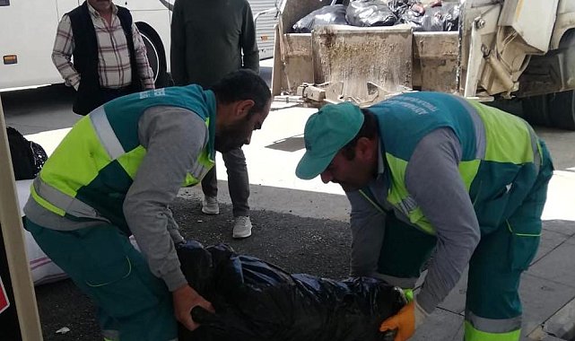 Adıyaman'da 400 kilo sağlıksız sucuk imha edildi