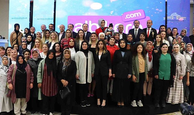 Afyonkahisar'ın markası albikere.com 1'inci yaşını kutladı