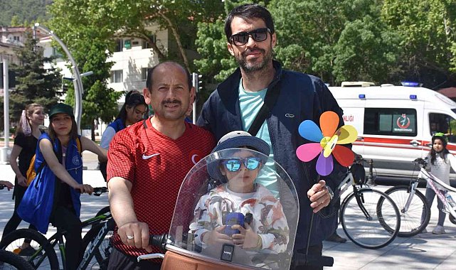 Afyonkarahisar'da sağlık için pedal çevirdiler