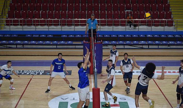 Afyonkarahisar'da Voleybol Genç Erkekler Play Off müsabakaları sona erdi