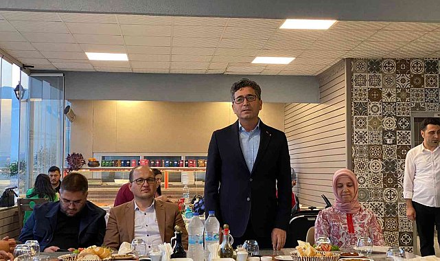 AK Parti Finike İlçe Başkanı Aladağ, milletvekili adaylığı için görevinden istifa etti