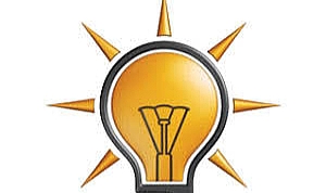 AK PARTİ İLÇE TEŞKİLATI İSTİFA ETTI