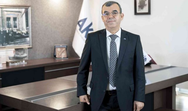 AKİB'de Nejdat Sin hizmet bayrağını devrediyor