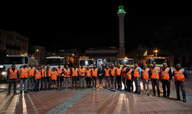 Aliağa Belediyesinden bayram temizliği