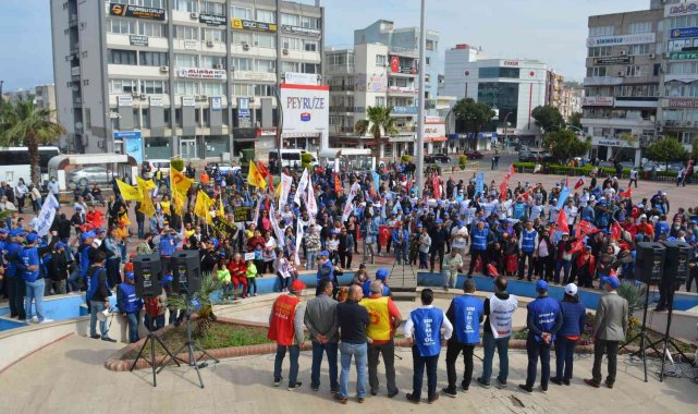 Aliağa'da 1 Mayıs kutlamaları