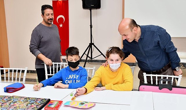 Altınova'da resim kursu açıldı