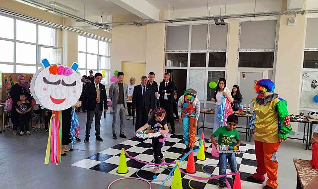 Altıntaş'ta Çocuk Şenliği