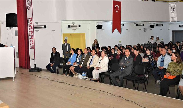 Anadolu Mektebi Yazar Okumaları öğrencilerle buluşuyor