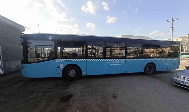 Ani fren yapan halk otobüsünde yolcu yaralandı