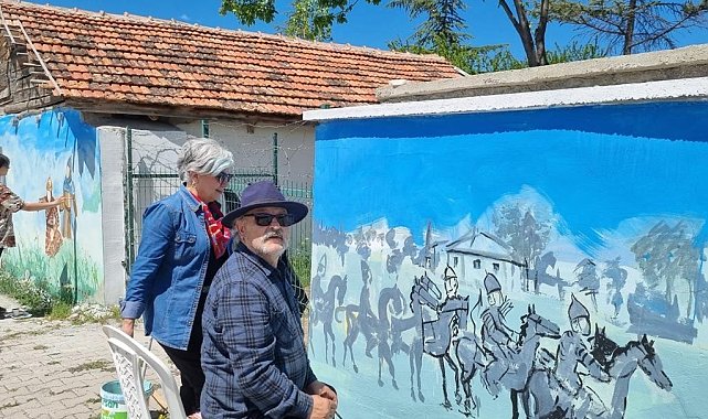 Ankara'nın Taşlıca Mahallesi'nde Anadolu Efsanelerinin resimleri duvarlara çizildi