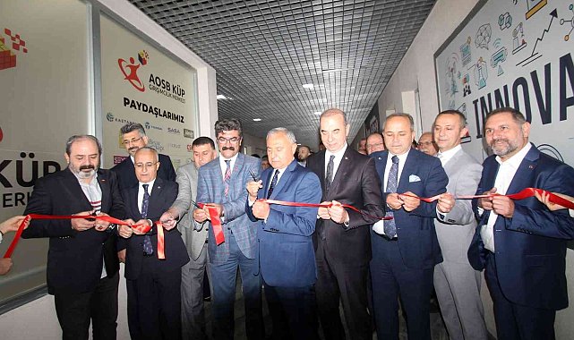 AOSB Küp Girişimcilik Merkezi açıldı