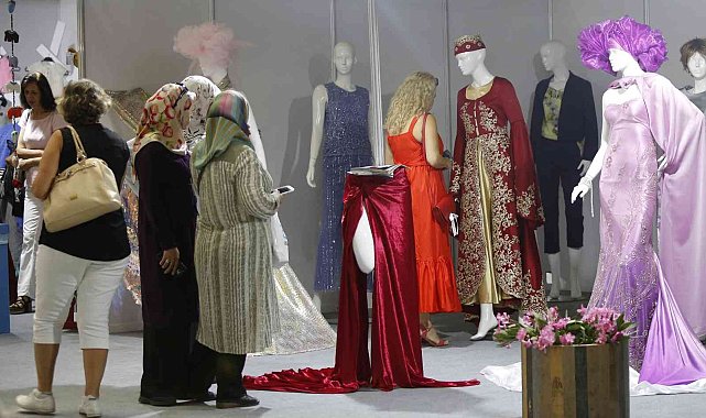 ATASEM kursiyerlerinden yıl sonu sergisi