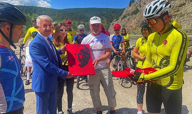 Atatürk'ün evinden alınan toprak ve Türk bayrağı Çankırı'ya ulaştı