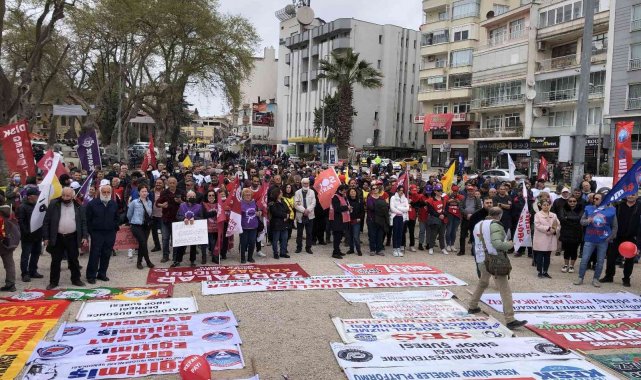 Atılan sloganlara kızan Türk-İş üyeleri 1 Mayıs kortejinden ayrıldı