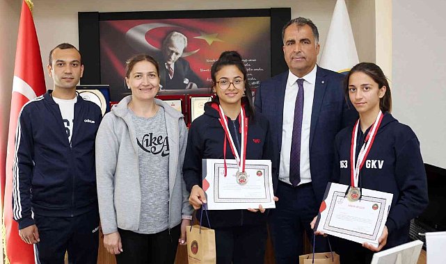 Atletizmde Türkiye birinci ve ikincisi Gaziantep&#039;ten