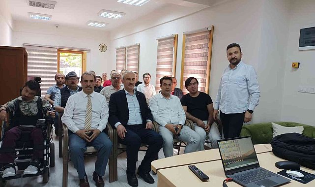 Av. Güner gazetecilere basın kanunu ve TCK'yı anlattı