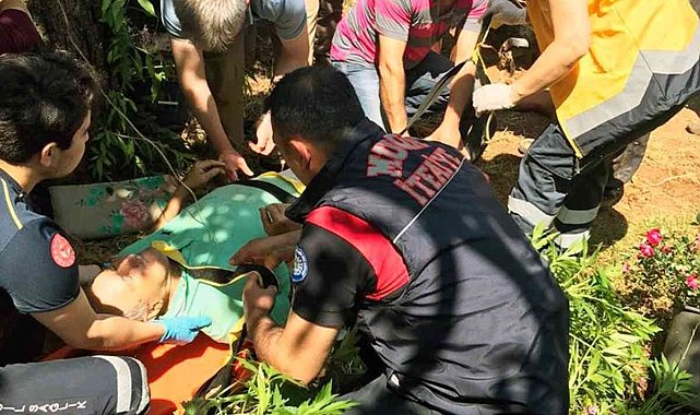 Ayağını çapa makinesine kaptırdı, itfaiye kurtardı