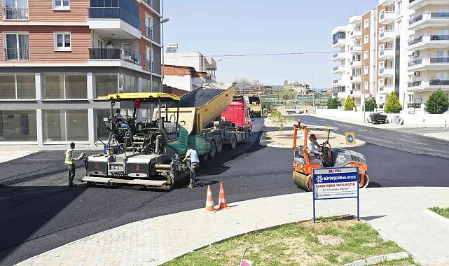Aydın Büyükşehir Belediyesi Germencik&#039;te yolları yeniledi