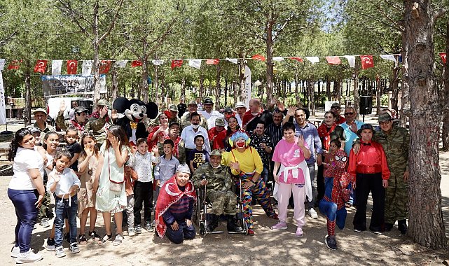 Ayvalık Belediyesi&#039;nin Engelliler Haftası Şöleni başladı