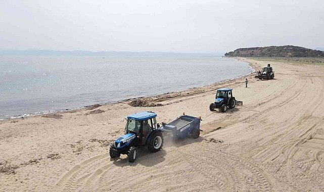 Ayvalık'ta sahiller turizm sezonuna hazırlanıyor
