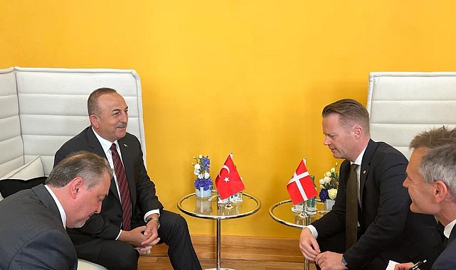 Bakan Çavuşoğlu, Danimarkalı mevkidaşı Kofod ile görüştü