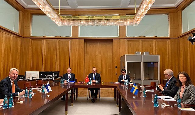 Bakan Çavuşoğlu, İsveçli ve Finlandiyalı mevkidaşlarıyla görüştü