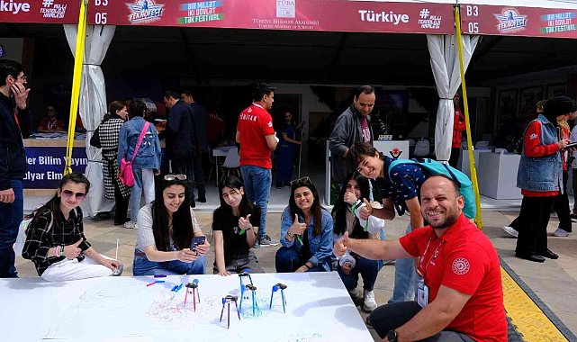 Bakan Varank ile Azerbaycan&#039;da bilim şov