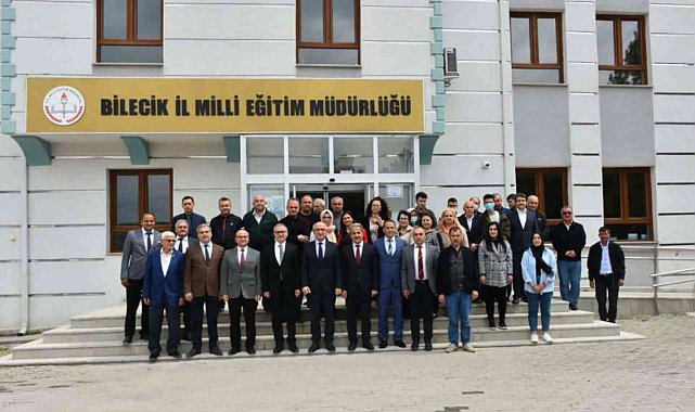 Bakan Yardımcısı Şensoy eğitim çalışmaları hakkında bilgi aldı