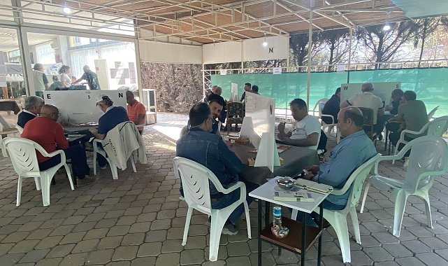 Balıkesir'de Briç Takımları Türkiye Şampiyonası için yarıştı