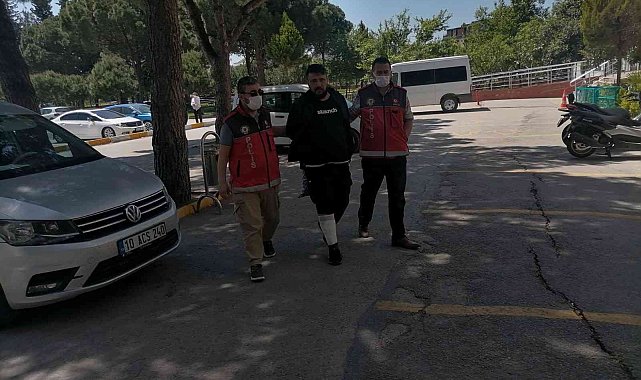 Balıkesir'de polis 11 yıl hapis cezası olan şahsı yakaladı