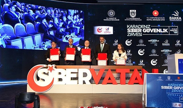 Bartın Üniversitesinin de paydaşı olduğu "Karadeniz Siber Güvenlik Zirvesi" başladı