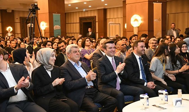 Başarılı isimler gençlere ilham oldu