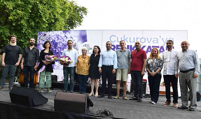 Başarılı öykücüler ödüllerini aldı