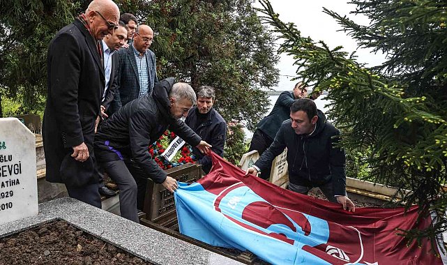 Başkan Ahmet Ağaoğlu, vefat eden taraftarların mezarlarını ziyaret etti