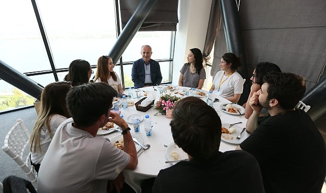 Başkan Aygün: "Önceliğimiz gençlerimiz"