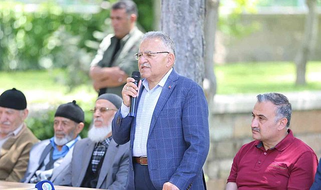 Başkan Büyükkılıç, Talas Gençlik Merkezi'nde gençler ve veliler ile buluştu