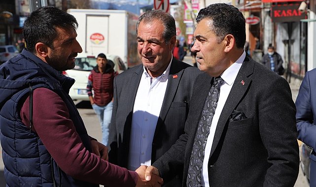 Başkan Demir'den esnafa ziyaret