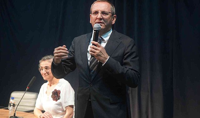 Başkan Ergin; &quot;Ayvalık&#039;ın UNESCO&#039;nun kalıcı listesinde yer alması konusunda kararlı adımlarla yürüyoruz&quot;