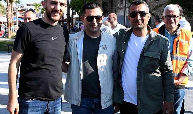 Başkan Günel : &quot;Kuşadası&#039;nı daha güzel bir kent yapmak için çalışıyoruz&quot;