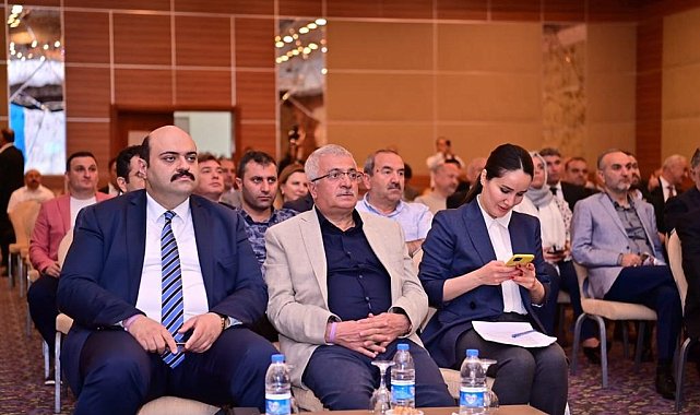 Başkan Orhan Daimi Encümen Üyeliği görevine yeniden seçildi