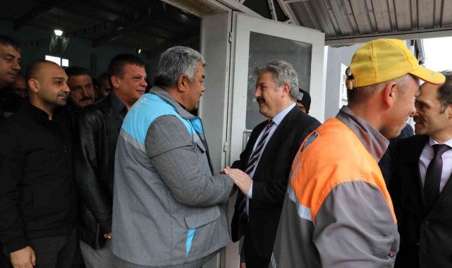 Başkan Palancıoğlu: &quot;Melikgazi belediyesi çalışanları ile büyük bir aile gibi&quot;