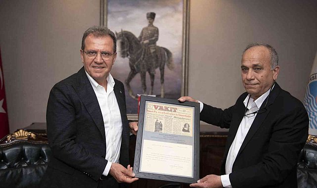 Başkan Seçer'e kadınlara desteğinden dolayı tarihi belge